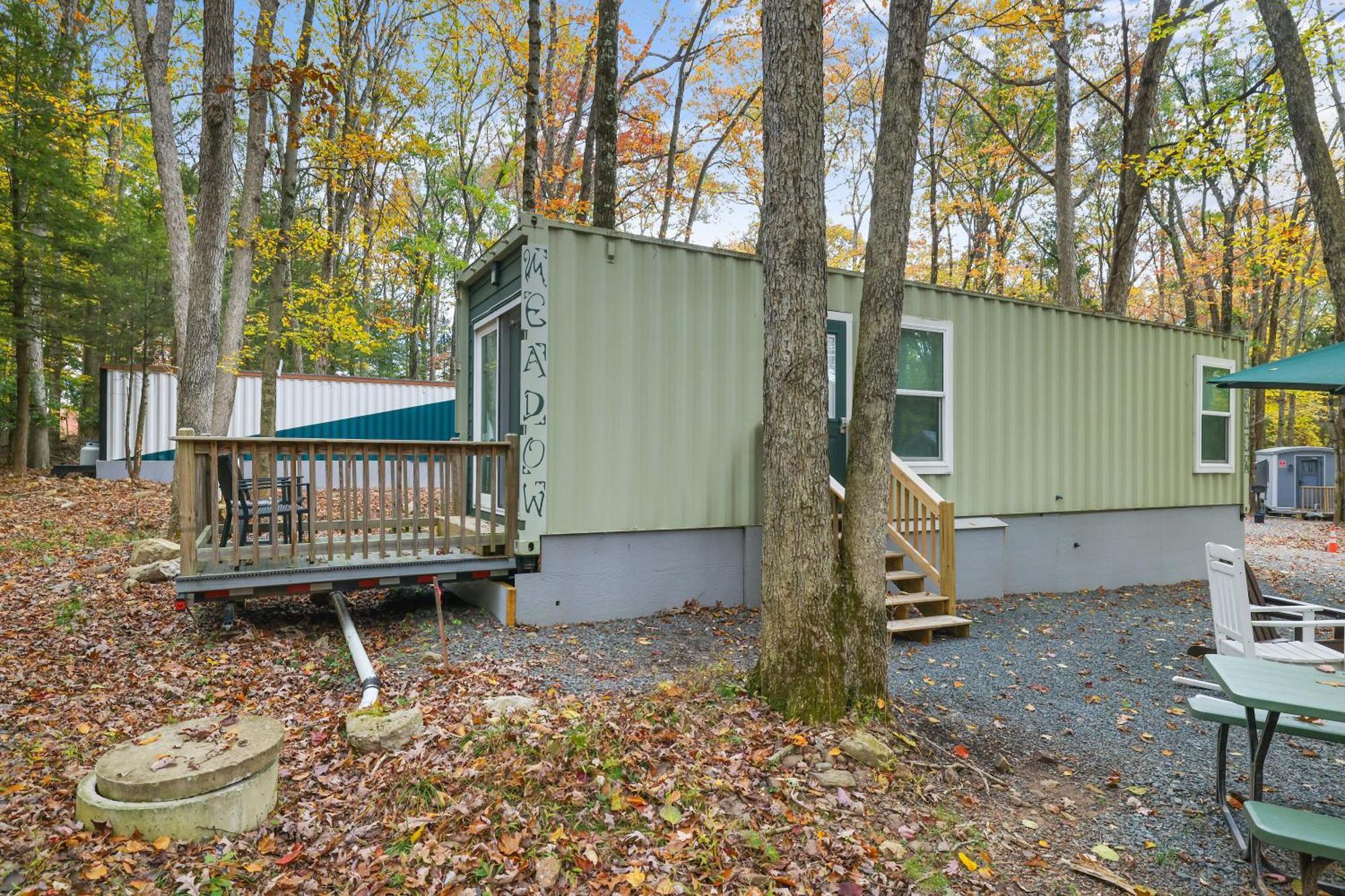 Camptel Poconos Lodging Albrightsville Exterior foto